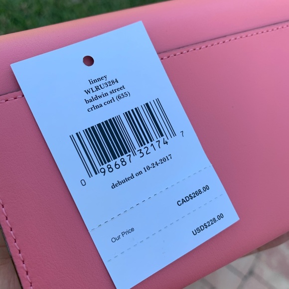 🔥FINAL SALE🔥Kate Spade Wristlet - Picture 3 of 4